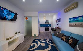 Stella Mary Di Marco Apartment